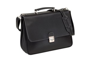 Document bag "Wallstreet", main pocket with a latch, 3 slip-in pockets on the inside with an organizer and zip pocket