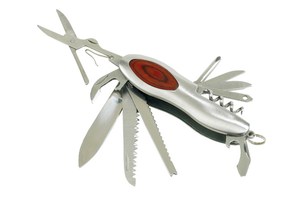 11 piece pocket knife "Wood" packed in a wooden case