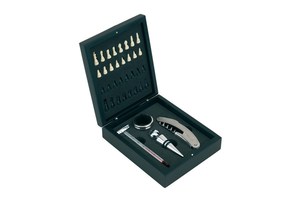 Wine set "Checkmate" packed in a black wooden box with chess game on the lid