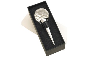 Bottle stopper &quot;Diamant&quot; with crystal design, packed in a gift box