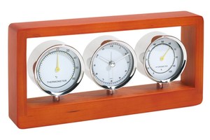 Weather station "Frame" made out of solid wood with hygro/therometer and clock, packed in a gift box