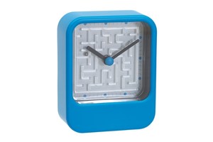 Table clock "Maze": with analogue time display and labyrinth puzzle on the clock-face