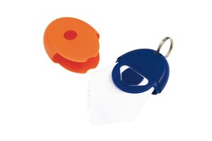 Key ring "Neat" with a microfiber cloth for cleaning glasses or camera lenses