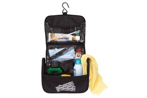 Toilet bag "Wide awake": with carrying handle and zip main compartment