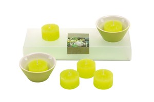 Candle set "Sensual" consists of 6 perfumed (Melon) candles and 2 holders