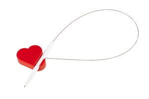 Pen holder "Heart Breaker" with a ballpoint pen and approx. 57 cm long metal wire