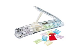 Paper clipper "Fix It" in transparent design, for sorting out notes