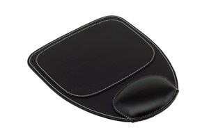 Mouse pad &quot;Noblesse&quot; with an ergonomic wrist rest